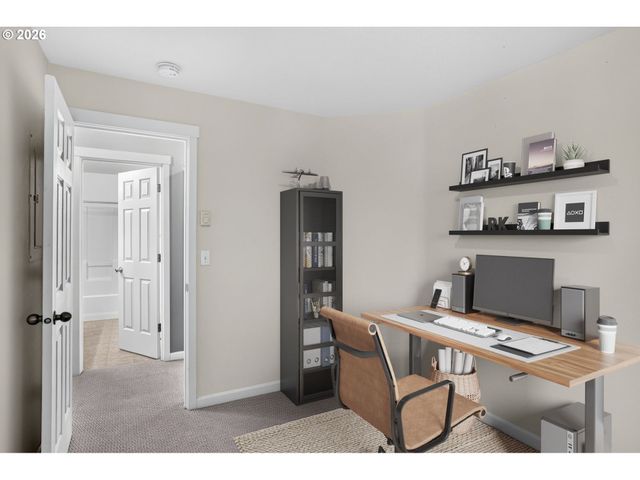 14800 Sw SANDHILL Loop 201, Beaverton, OR 97007