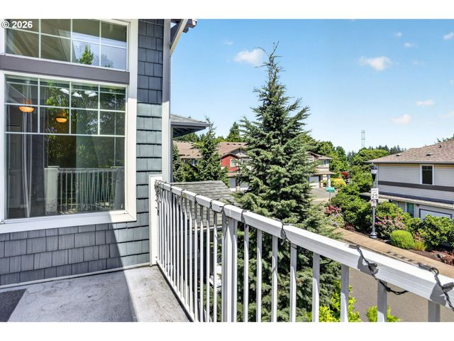 14800 Sw SANDHILL Loop 201, Beaverton, OR 97007