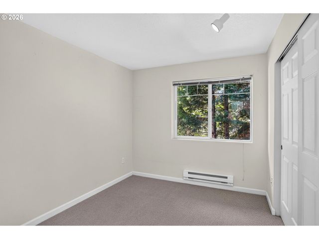 14800 Sw SANDHILL Loop 201, Beaverton, OR 97007