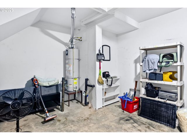 14800 Sw SANDHILL Loop 201, Beaverton, OR 97007