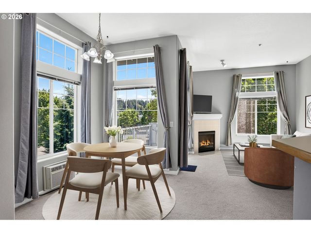 14800 Sw SANDHILL Loop 201, Beaverton, OR 97007