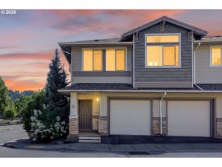 14800 Sw SANDHILL Loop 201, Beaverton, OR 97007