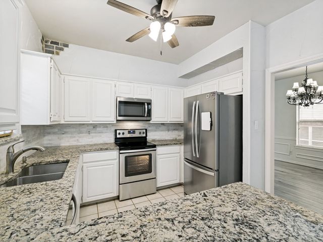 1417 Homestead Lane, Carrollton, TX 75007