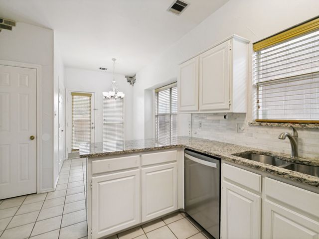 1417 Homestead Lane, Carrollton, TX 75007