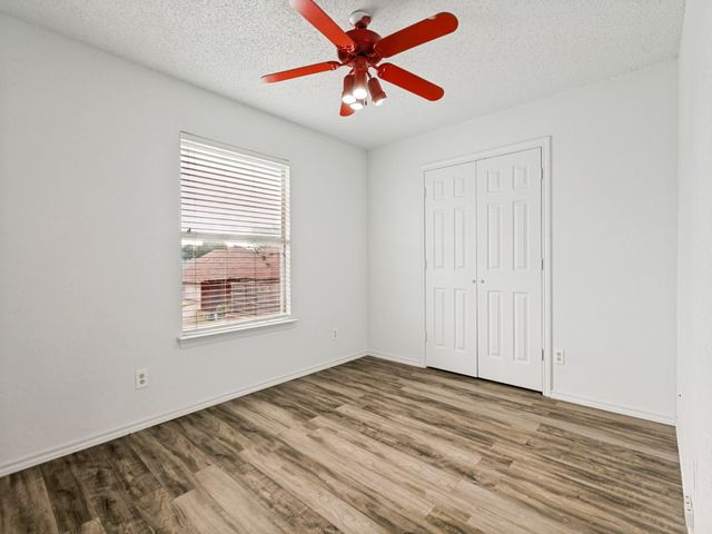 1417 Homestead Lane, Carrollton, TX 75007