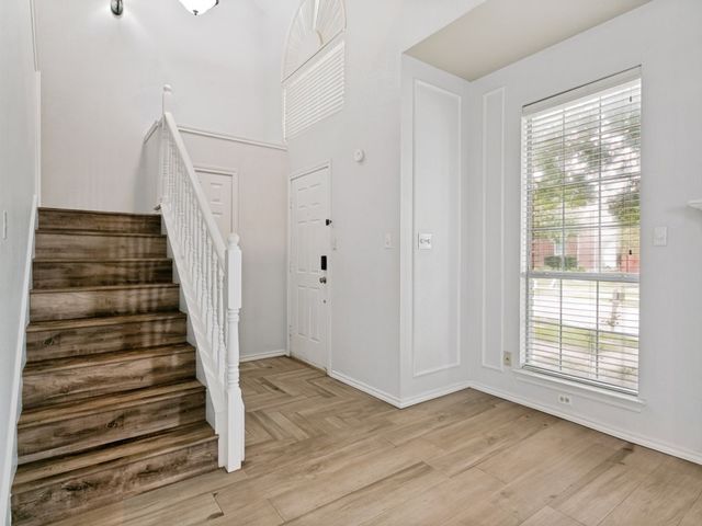 1417 Homestead Lane, Carrollton, TX 75007
