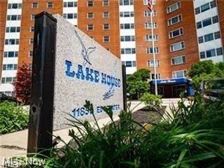 11850 Edgewater Drive 723, Lakewood, OH 44107