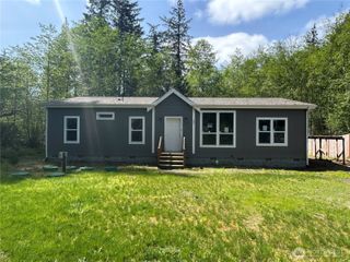 381 E Timberlake Drive, Shelton, WA 98584