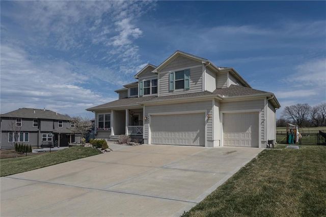 3009 SW Arthur Drive SW, Lee's Summit, MO 64082