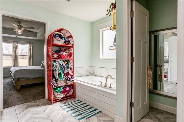 3009 SW Arthur Drive SW, Lee's Summit, MO 64082