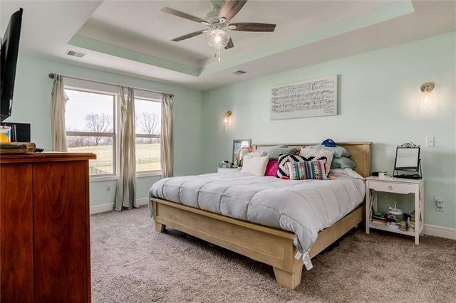 3009 SW Arthur Drive SW, Lee's Summit, MO 64082