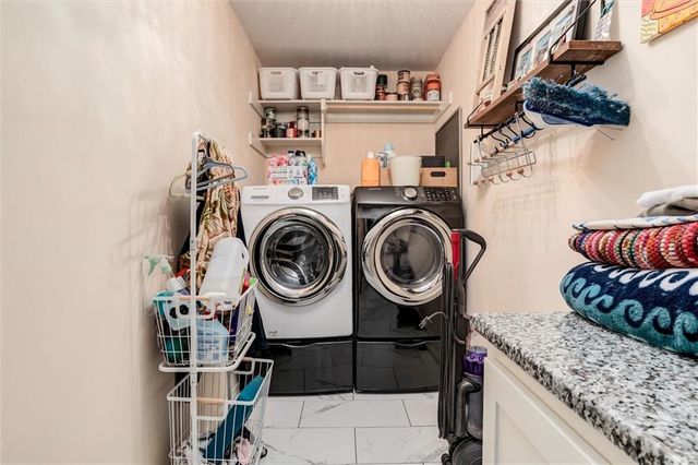 3009 SW Arthur Drive SW, Lee's Summit, MO 64082