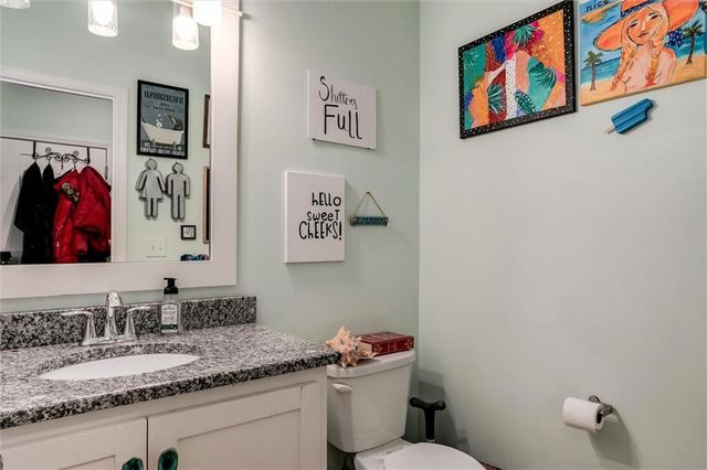 3009 SW Arthur Drive SW, Lee's Summit, MO 64082