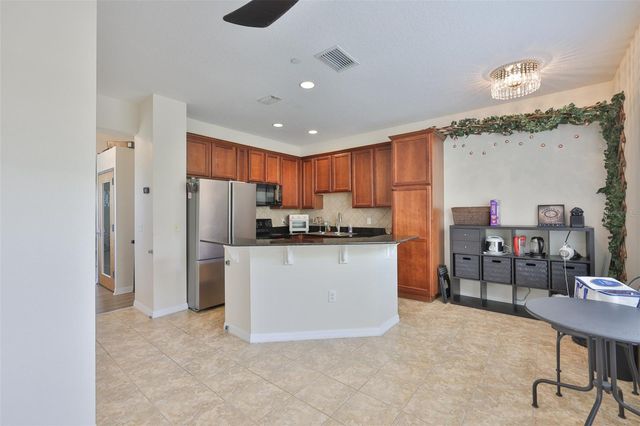 1307 SALEM ORCHARD LANE, Brandon, FL 33511