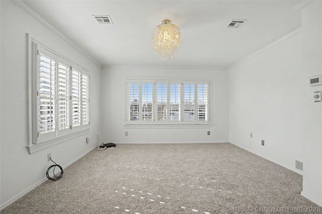 1647 S College Avenue, Tulsa, OK 74104