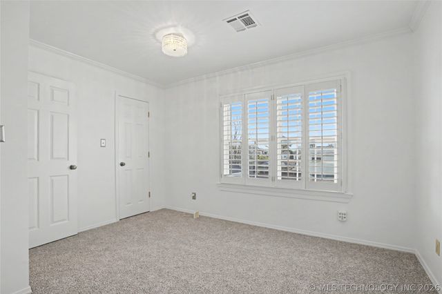 1647 S College Avenue, Tulsa, OK 74104