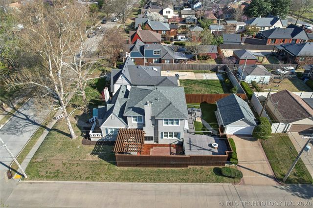 1647 S College Avenue, Tulsa, OK 74104
