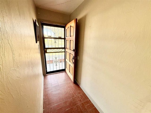 3001 N Peebly Drive, Midwest City, OK 73110