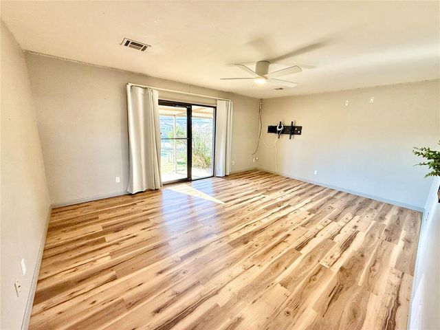 3001 N Peebly Drive, Midwest City, OK 73110