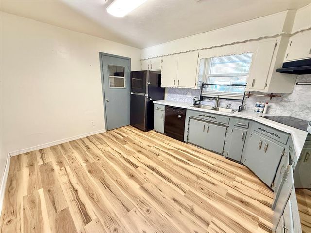 3001 N Peebly Drive, Midwest City, OK 73110