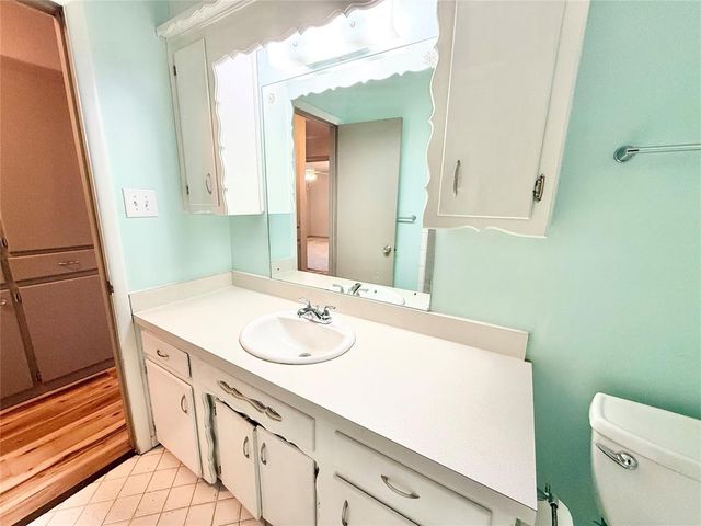 3001 N Peebly Drive, Midwest City, OK 73110