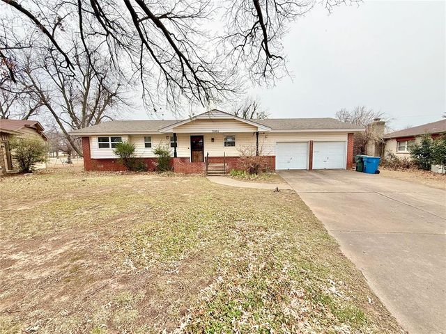 3001 N Peebly Drive, Midwest City, OK 73110