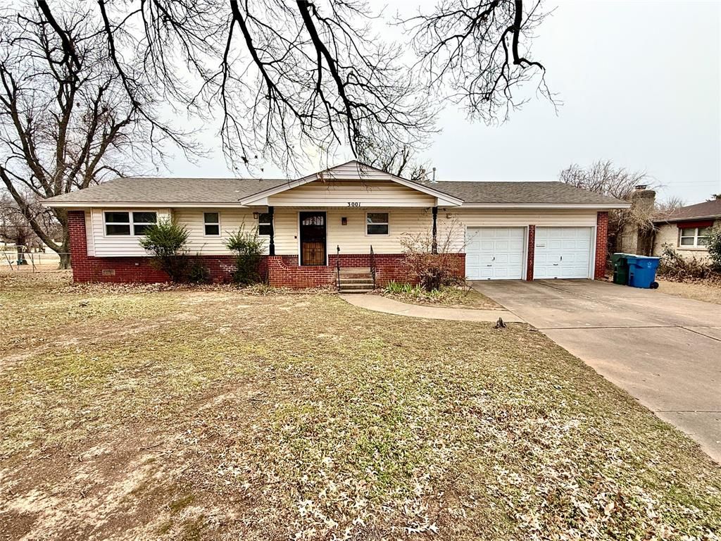 3001 N Peebly Drive, Midwest City, OK 73110
