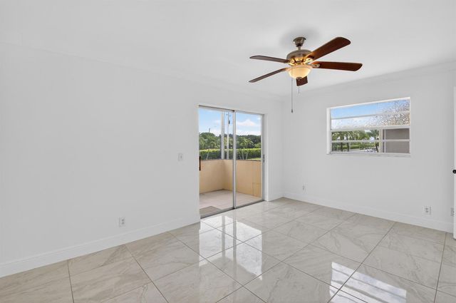 506 E Capri Road 506, Delray Beach, FL 33484