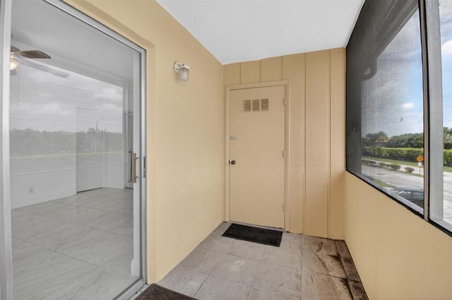 506 E Capri Road 506, Delray Beach, FL 33484
