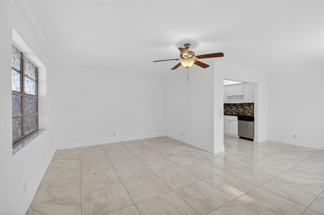 506 E Capri Road 506, Delray Beach, FL 33484