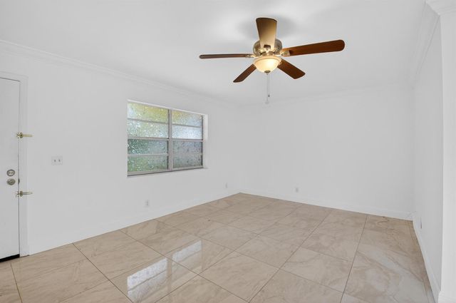 506 E Capri Road 506, Delray Beach, FL 33484
