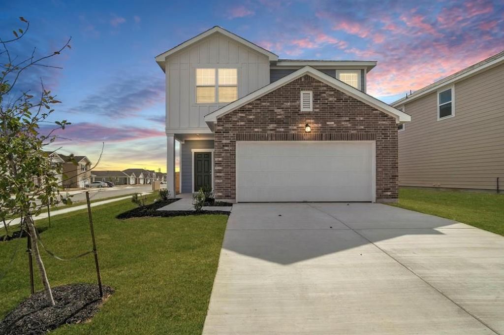 619 Gemsbok RD, Hutto, TX 78634