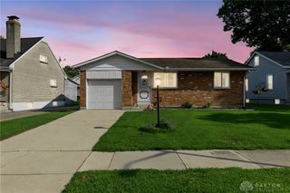 5042 Lindbergh Boulevard, West Carrollton, OH 45449
