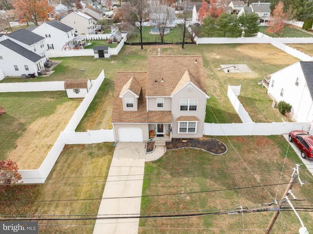 30 ORCHARD AVE, Blackwood, NJ 08012