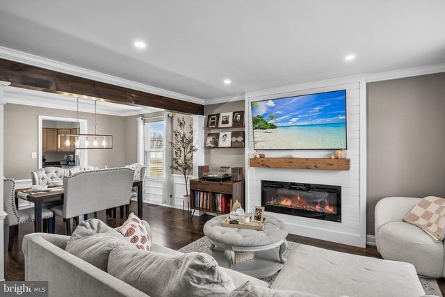 30 ORCHARD AVE, Blackwood, NJ 08012