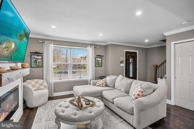 30 ORCHARD AVE, Blackwood, NJ 08012