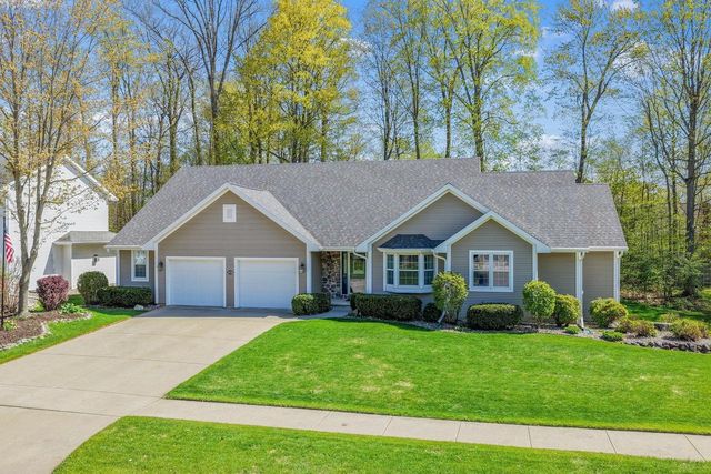 3076 ESSEN ROAD, Green Bay, WI 54311