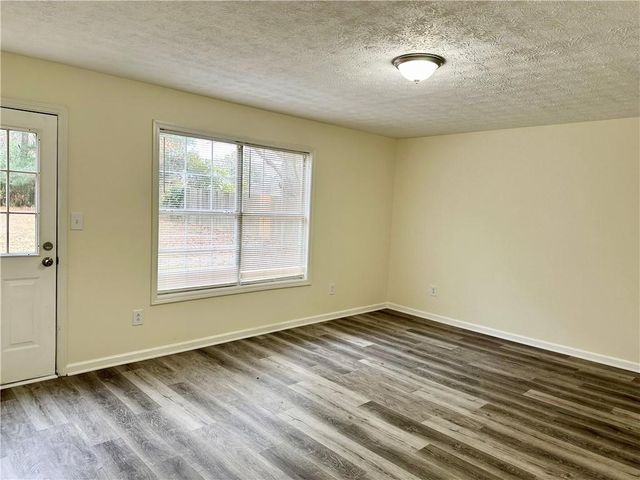 60 Bacchus Drive, Lawrenceville, GA 30045