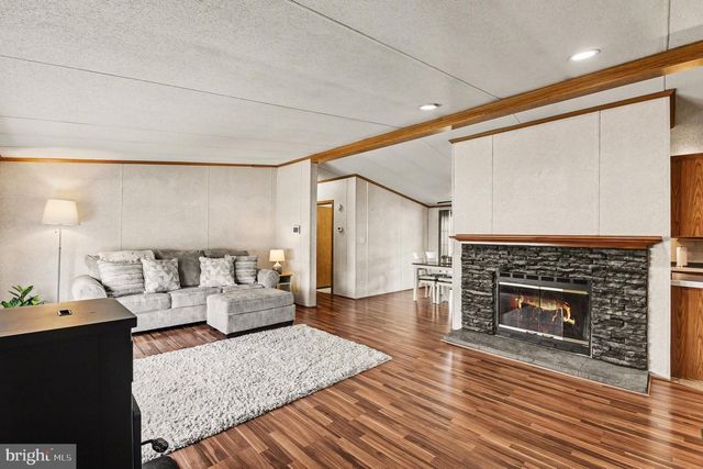 211 KERRIA LN, Middle River, MD 21220