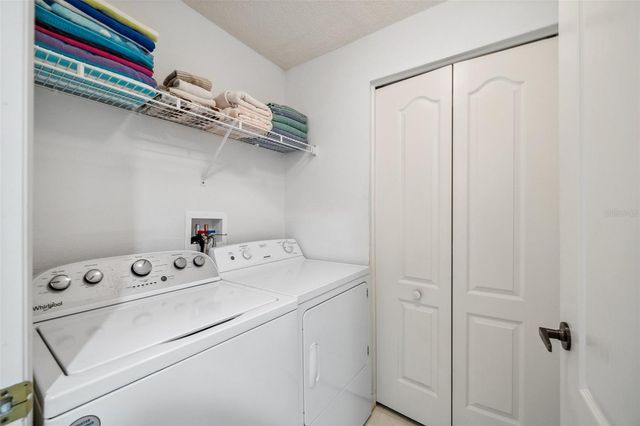 9611 CASTLE POINT DRIVE 912, Sarasota, FL 34238
