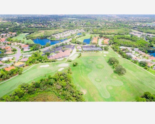 9611 CASTLE POINT DRIVE 912, Sarasota, FL 34238