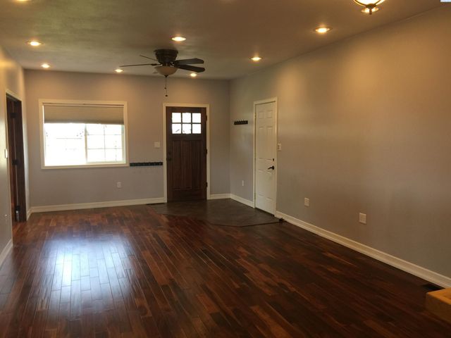 515 NW Irving St, Pullman, WA 99163