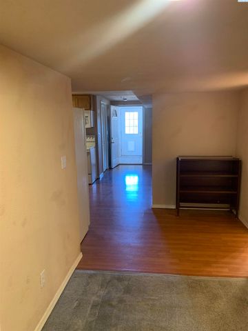 515 NW Irving St, Pullman, WA 99163