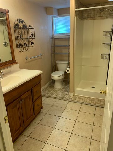 515 NW Irving St, Pullman, WA 99163