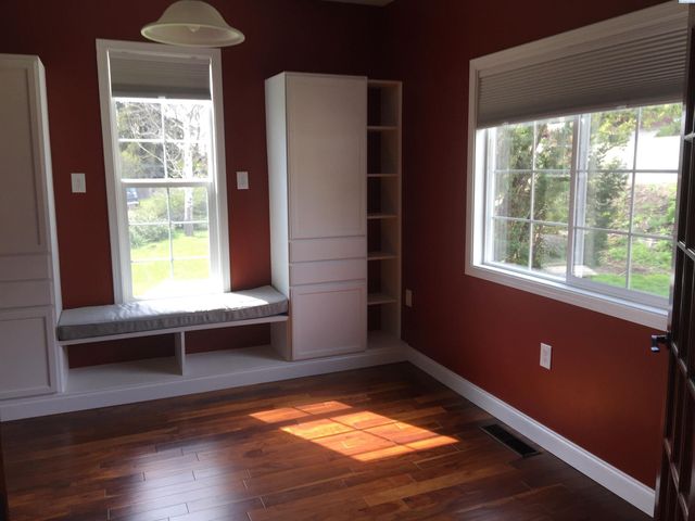 515 NW Irving St, Pullman, WA 99163