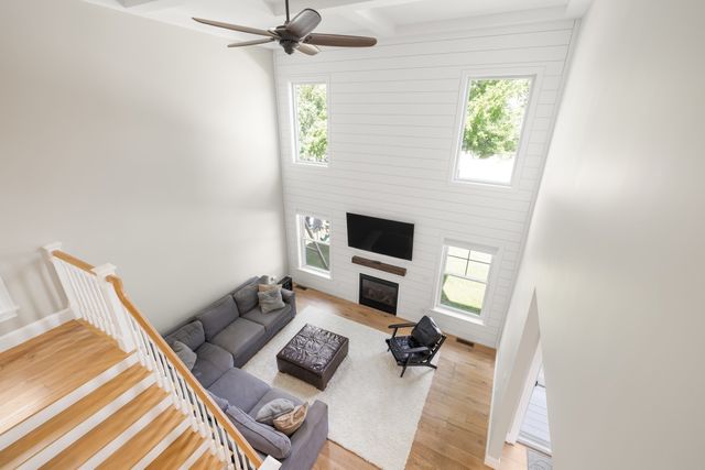 7 Hudson St, Natick, MA 01760