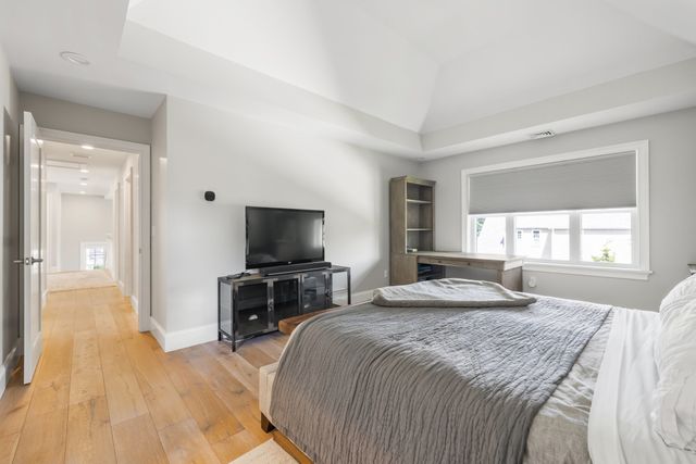 7 Hudson St, Natick, MA 01760