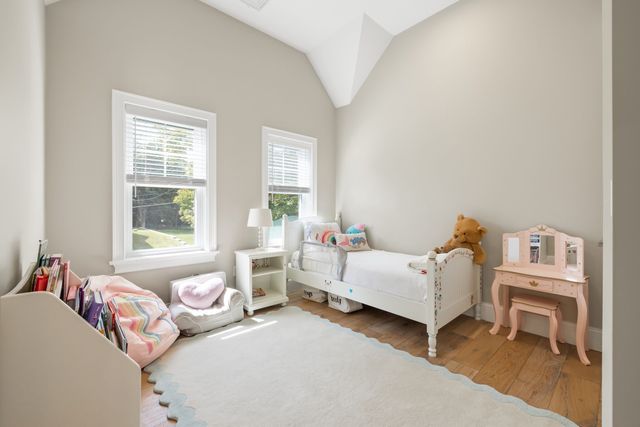 7 Hudson St, Natick, MA 01760