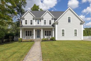 7 Hudson St, Natick, MA 01760