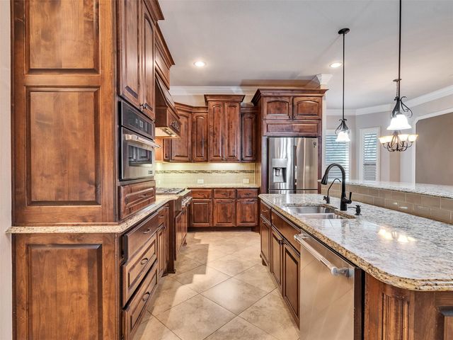 34 La Serra Path, Missouri City, TX 77459